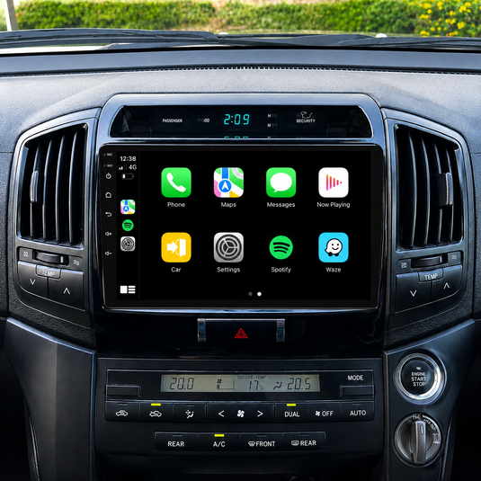 Toyota Landcruiser 200 Series VX GXL GX (2008-2015) Plug & Play Head Unit Upgrade Kit: Car Radio with Wireless & Wired Apple CarPlay & Android Auto