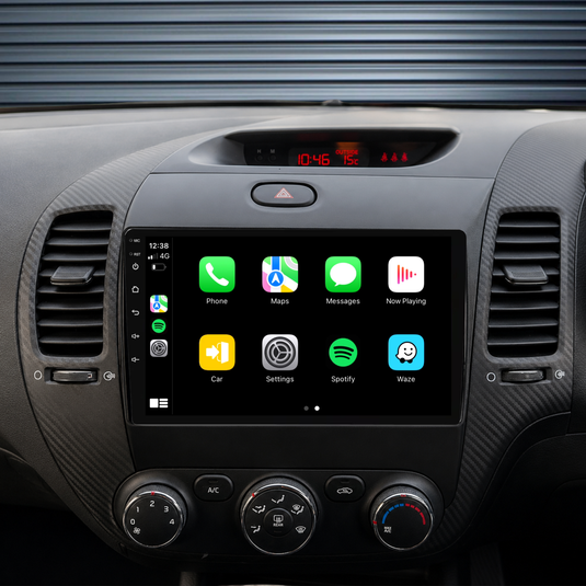 Kia Cerato / K3 (2013-2018) Plug & Play Head Unit Upgrade Kit: Car Radio with Wireless & Wired Apple CarPlay & Android Auto