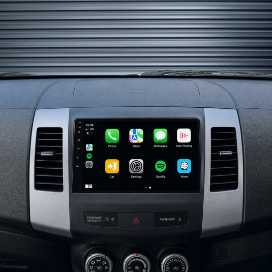 Mitsubishi Outlander (2008-2012) Plug & Play Head Unit Upgrade Kit: Car Radio with Wireless & Wired Apple CarPlay & Android Auto
