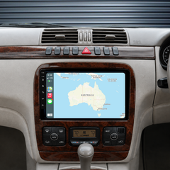 Mercedes Benz S-Class / W220 (1998-2005) Plug & Play Head Unit Upgrade Kit: Car Radio with Wireless & Wired Apple CarPlay & Android Auto
