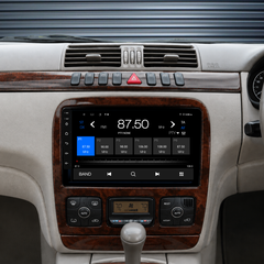 Mercedes Benz S-Class / W220 (1998-2005) Plug & Play Head Unit Upgrade Kit: Car Radio with Wireless & Wired Apple CarPlay & Android Auto