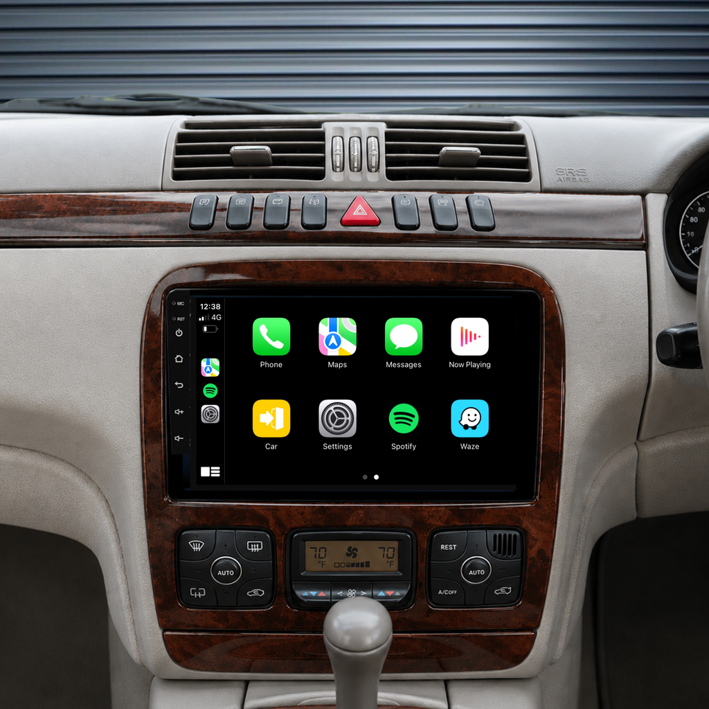 Mercedes Benz S-Class / W220 (1998-2005) Plug & Play Head Unit Upgrade Kit: Car Radio with Wireless & Wired Apple CarPlay & Android Auto
